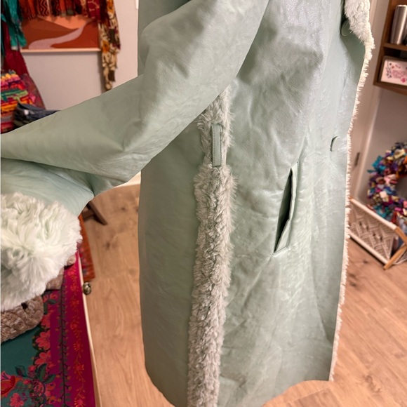 Unreal Fur Mint Faux Fur Coat - medium - Picture 7 of 10